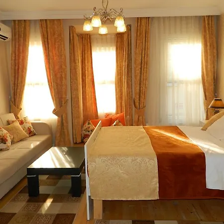מלון דירות Story House